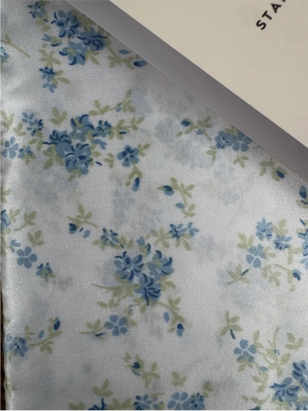 Laura Ashley Paris Fleur Blue Satin Standard Pillowcase Pair — New in Package